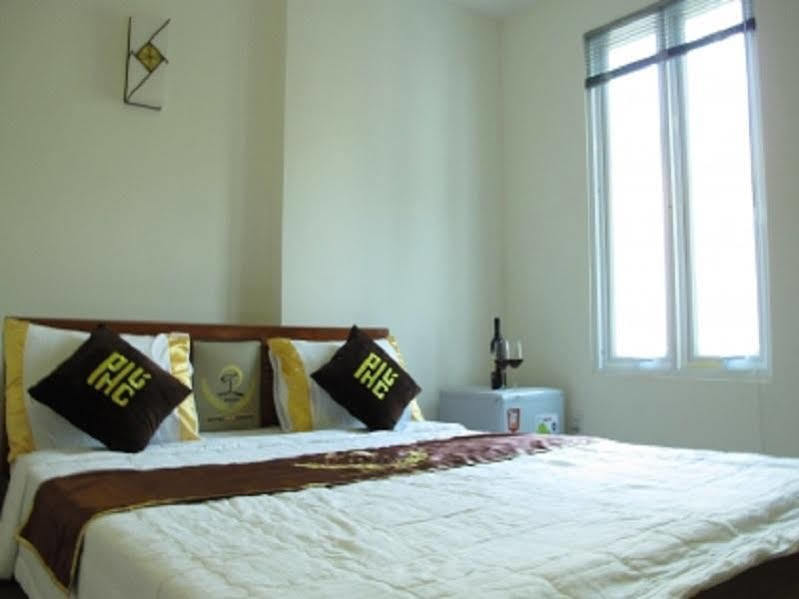 Pylos Hotel Ho Chi Minh City Exterior photo