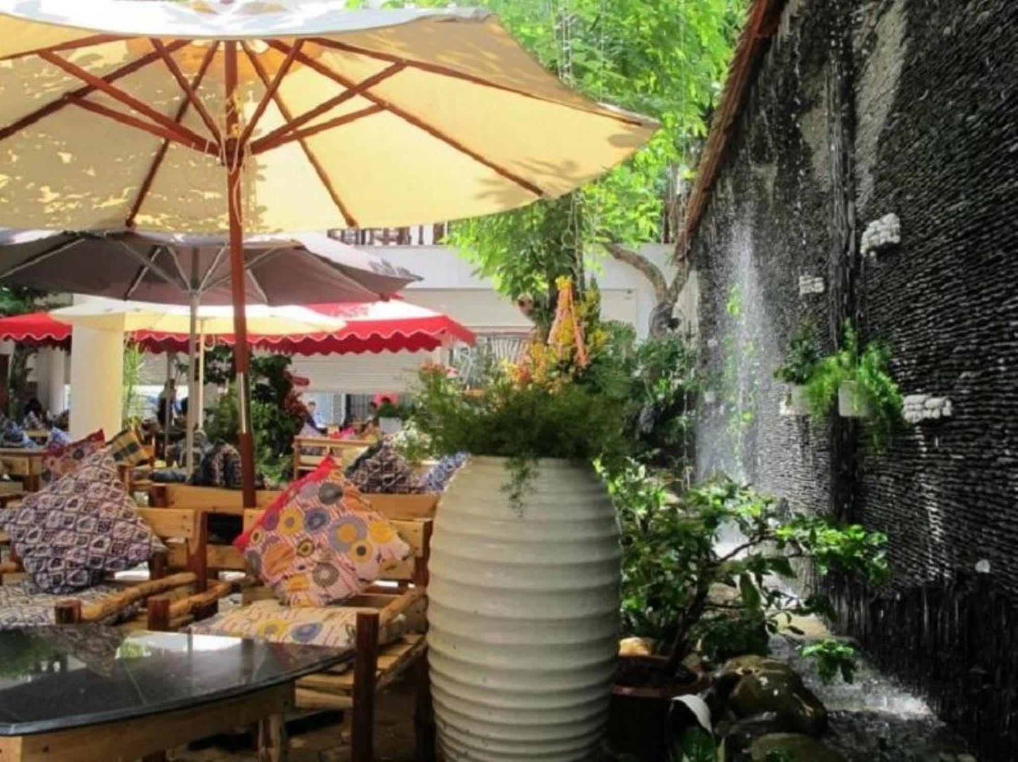 Pylos Hotel Ho Chi Minh City Exterior photo